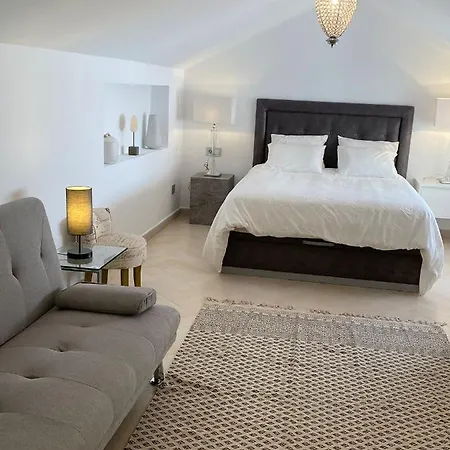 Precioso Apartamento Amplio En La Mejor Zona De Marbella